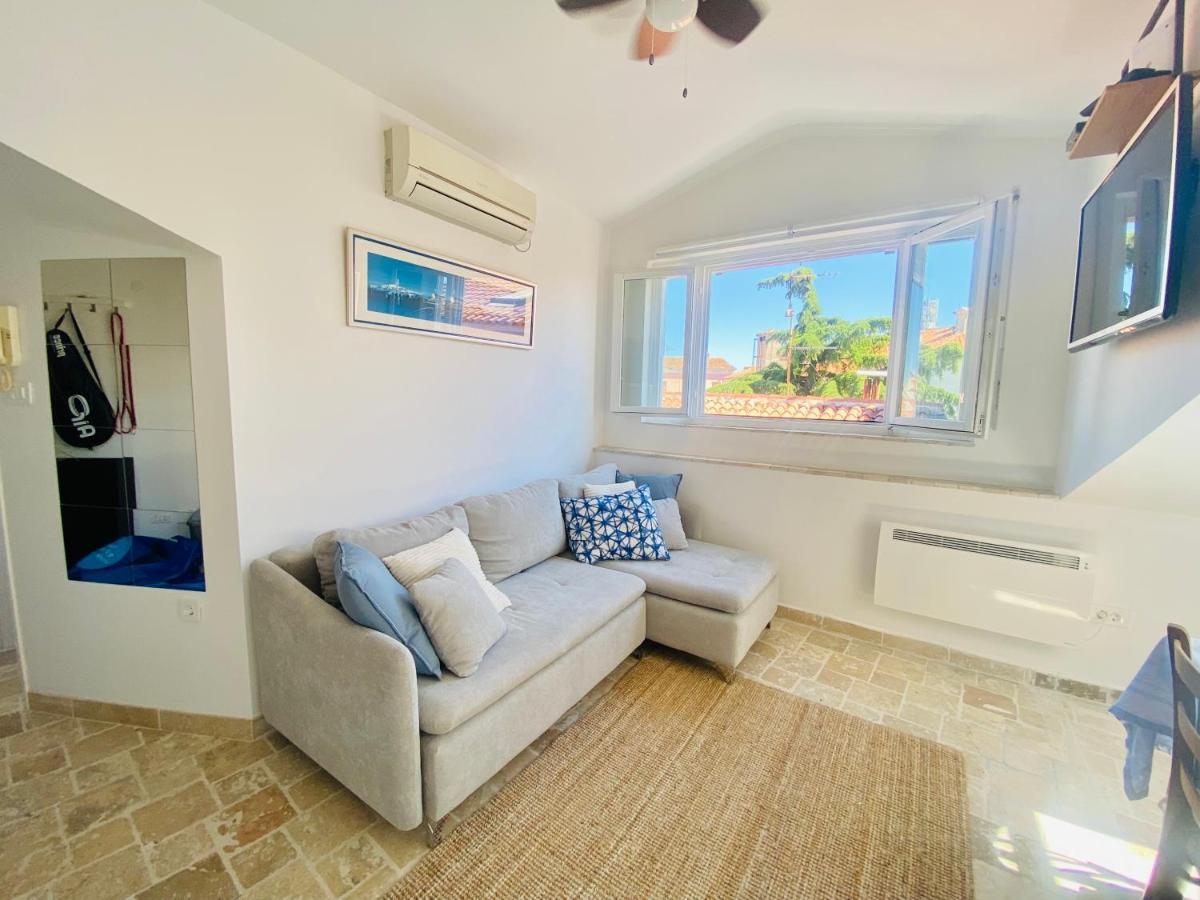 Istria Apartment - 3 Minutes From The Beach Novigrad Istria Buitenkant foto
